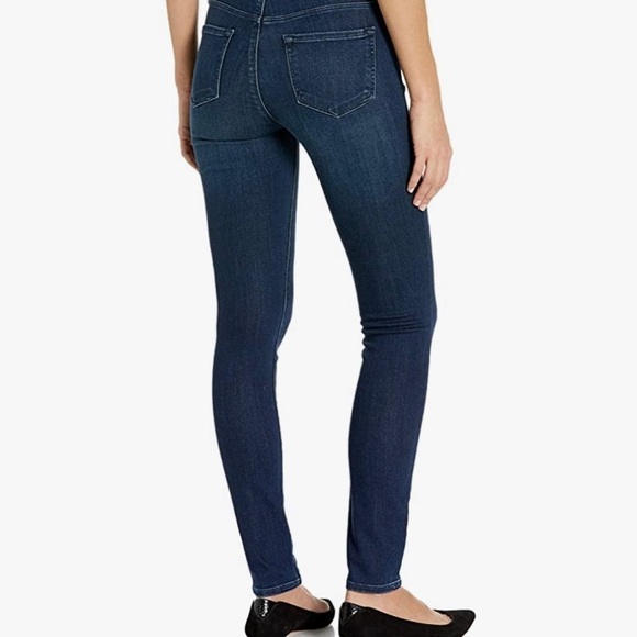 J Brand mid rise skinny jeans - Picture 2 of 9